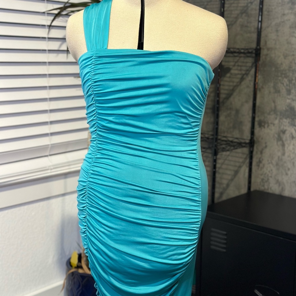Arden B teal mini dress ruched bodycon size M Elegant Aqua Ruched Dress